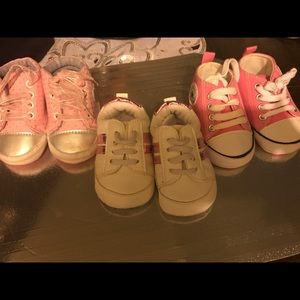 Bundle sneakers